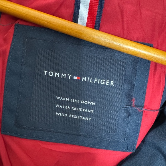NEW Tommy Hilfiger Puffer Jacket Men's XL - Picture 9 of 10